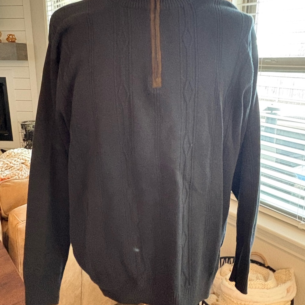 Alex Cannon Men's Charcoal Quarter Zip Sweater